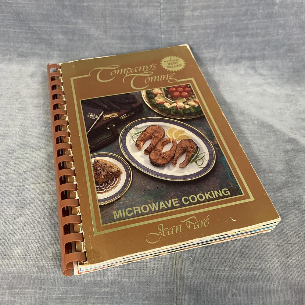 Company's Coming Microwave Cooking Jean Pare Cookbook Spiral Vintage 1993